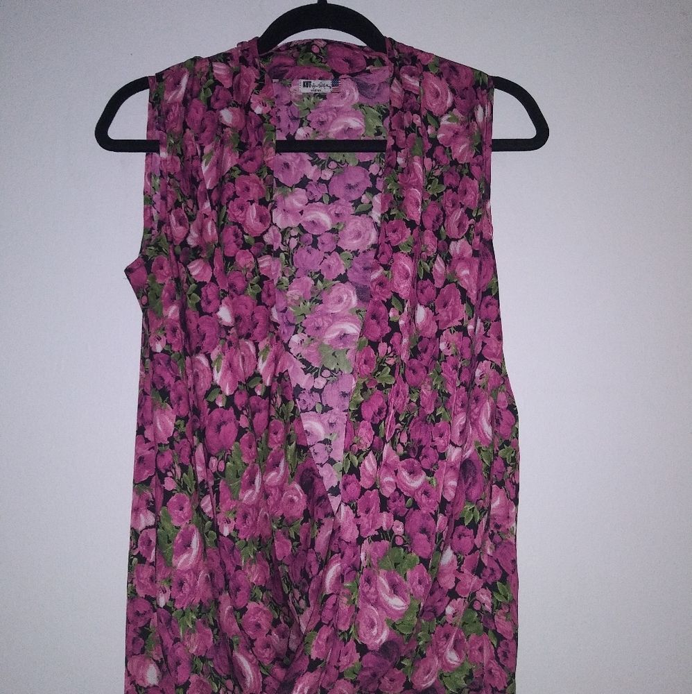 NWOT Floral Flowy Blouse Women's Dressy Top NEW